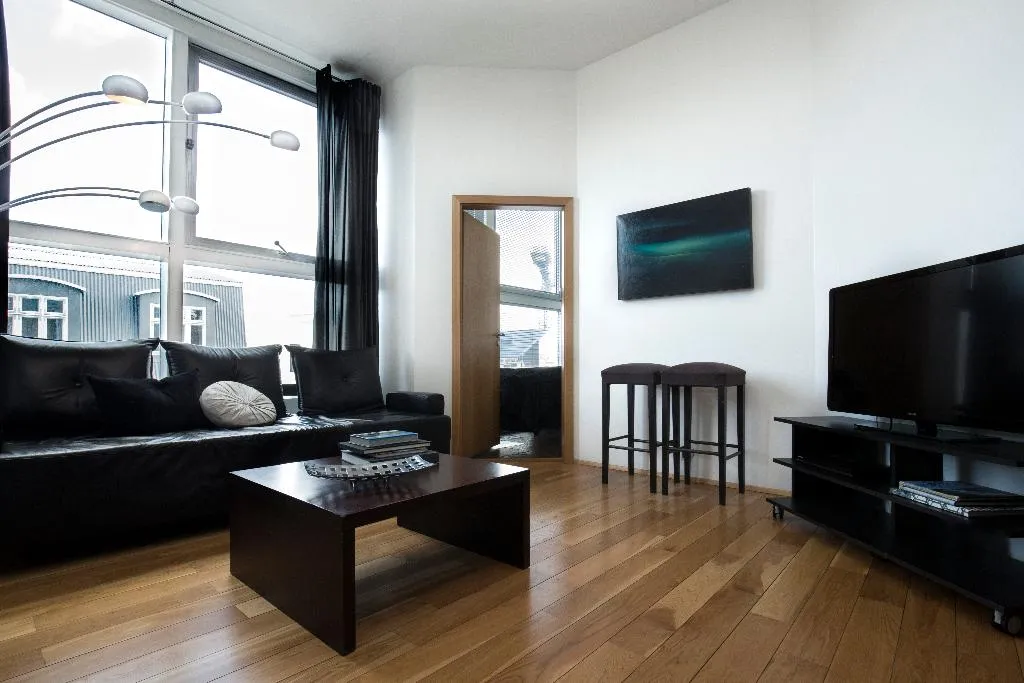 APARTMENT TWO BEDROOMS Room, Mani Apartments, Reykjavik