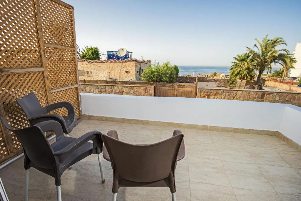 Restaurant, Lilly Rooms And Studios, Red Sea Riviera