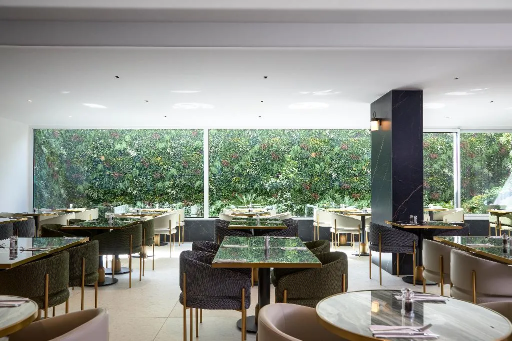 Restaurant, Novotel Malta Sliema, Malta