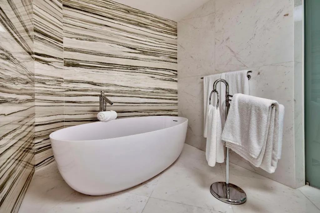SUITE Presidential Room, Hilton Malta, Malta