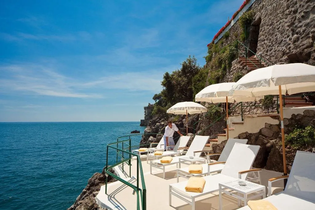 Beach, Palazzo Avino, Naples