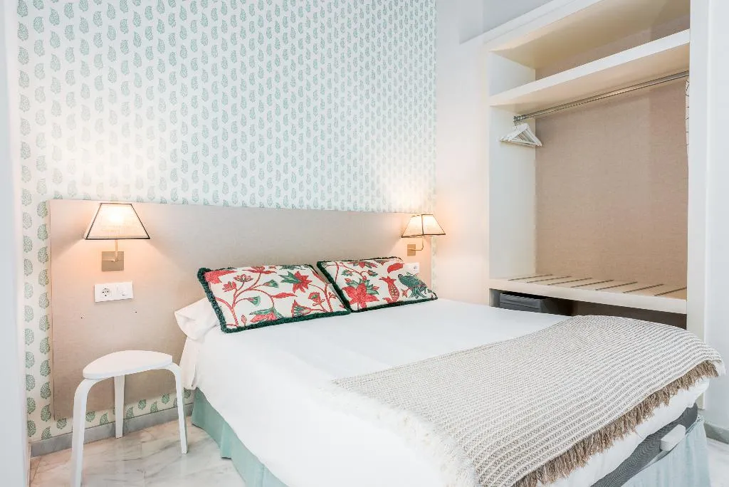 APARTMENT DUPLEX Room, Smartr Sevilla Las Dueñas, Seville