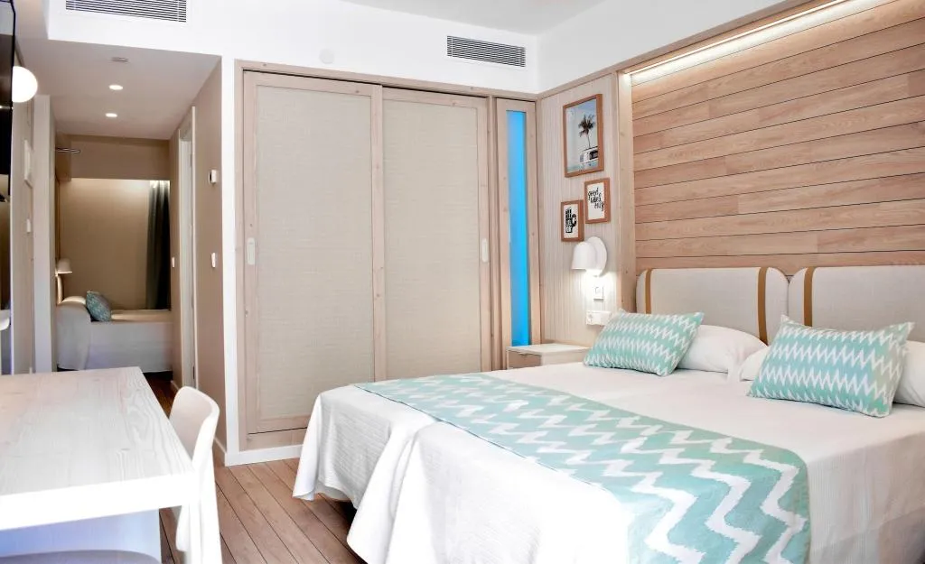 Room, Ambassador Playa II, Costa Blanca