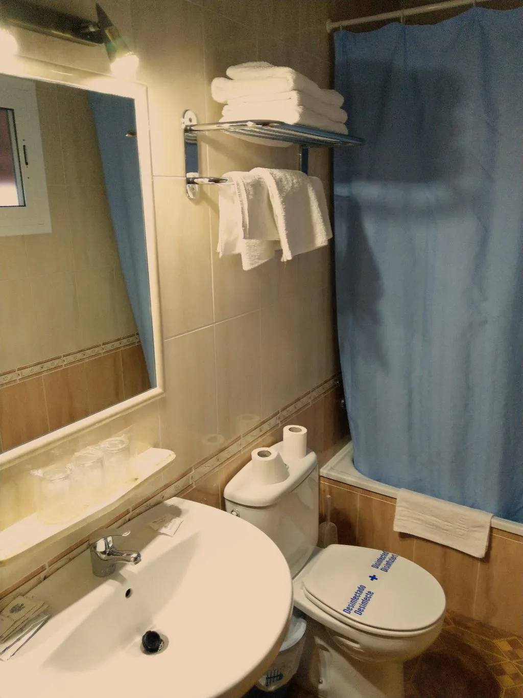 TRIPLE STANDARD Room, Bellido, Andalucia