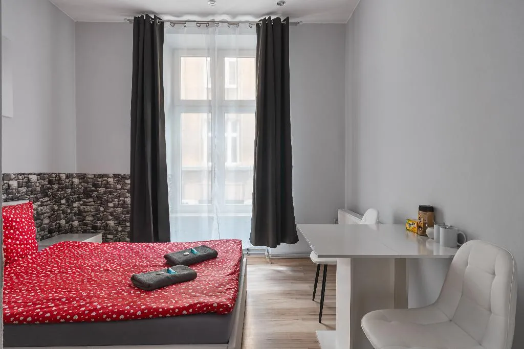 DOUBLE STANDARD Room, Queen Apartments, Krakow
