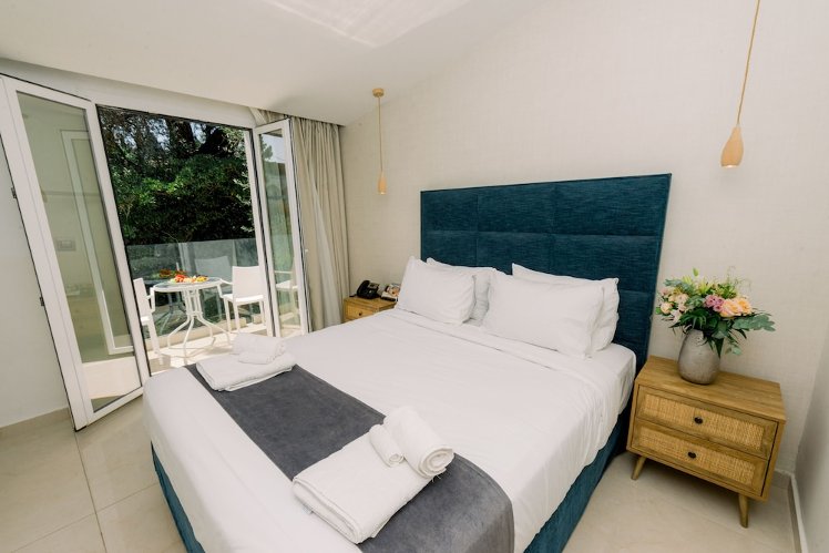 Ray Hotel, Corfu