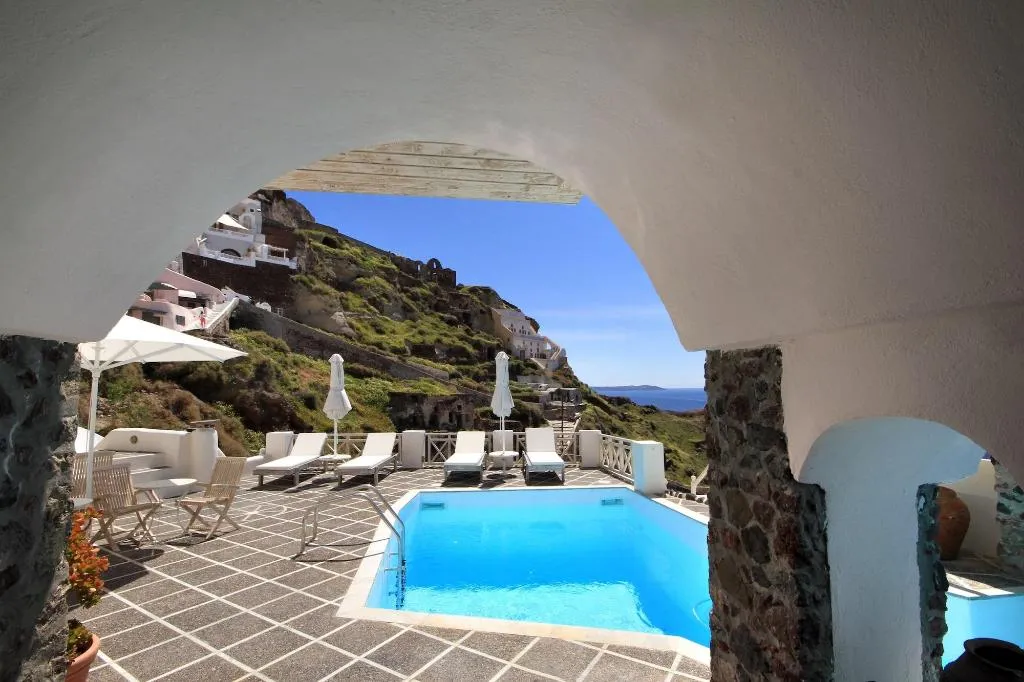 Sports and Entertainment, Oia Mare Villas, Santorini