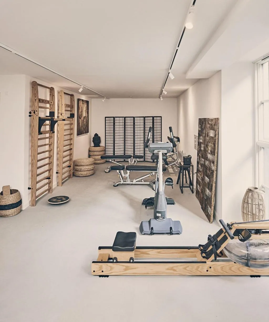 Sports and Entertainment, Ibsens, Copenhagen