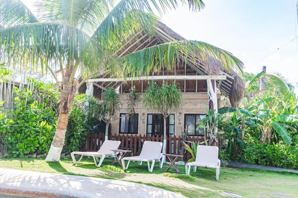 SUITE POOL VIEW Room, Villa Las Estrellas Tulum - located at party zone, Cancun Area