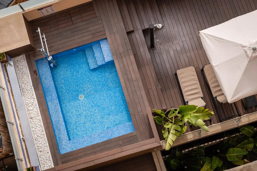 Pool, Arya Stadium Hotel, Barcelona
