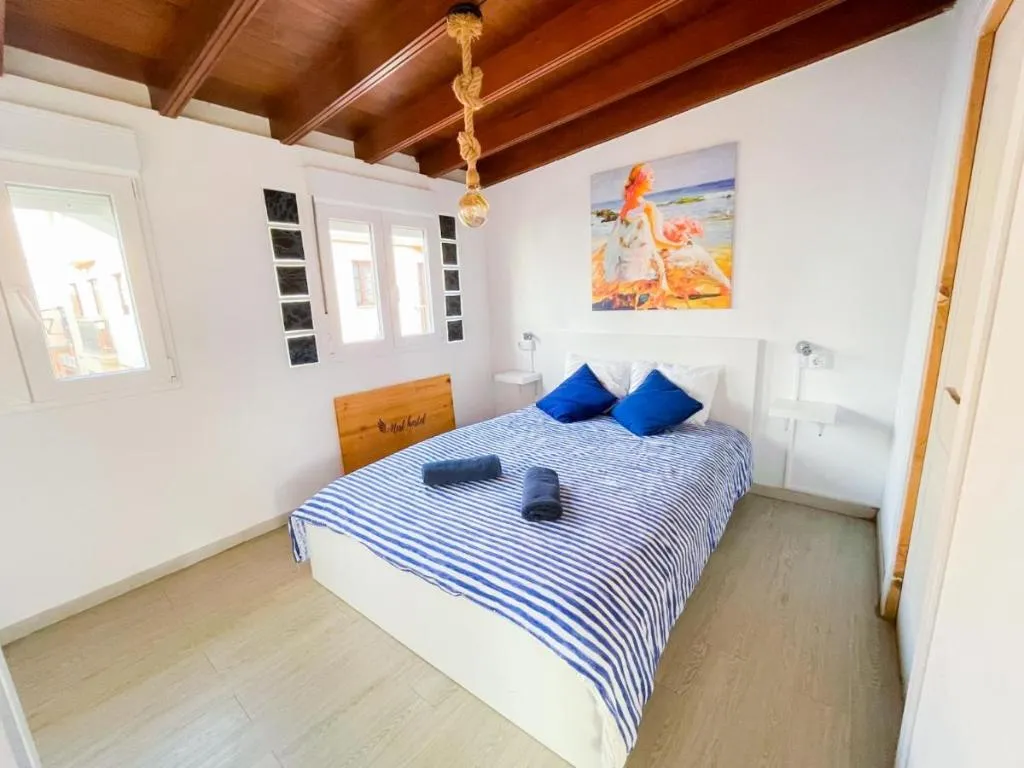DOUBLE BASIC Room, Puerto Nest Hostel, Tenerife