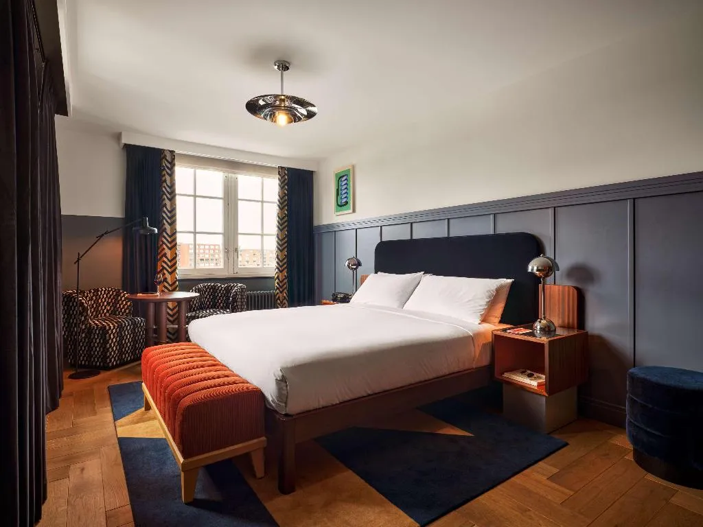 Room, The Hoxton Lloyd Amsterdam, Amsterdam