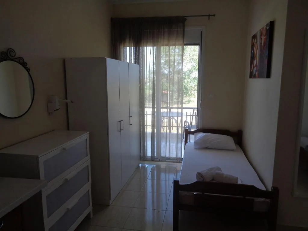 Room, Vergina Pension, Halkidiki
