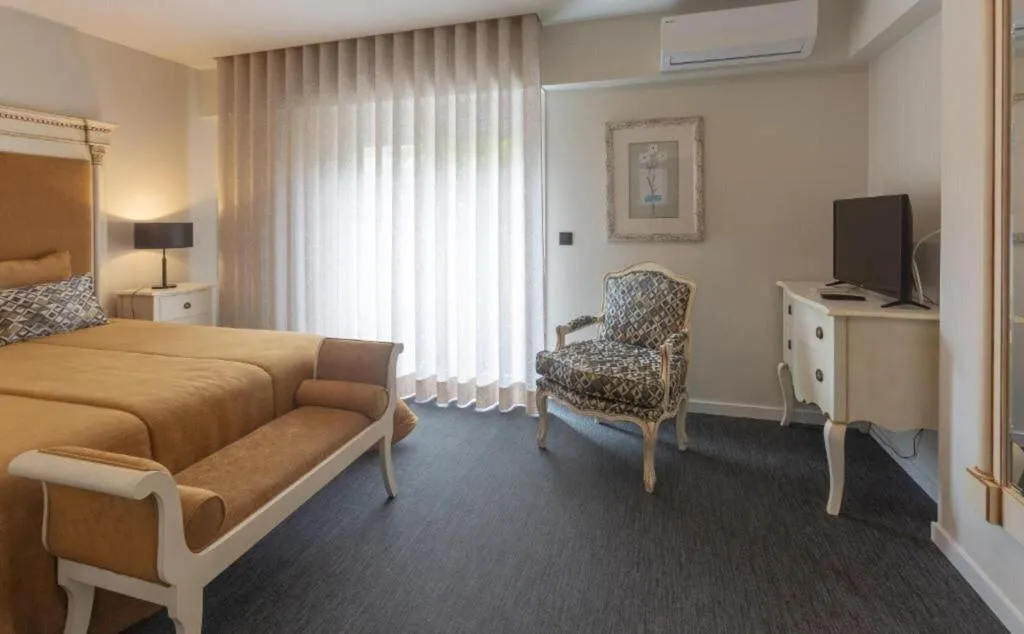 SUITE WITH DOUBLE BED Room, Afonso V, Porto