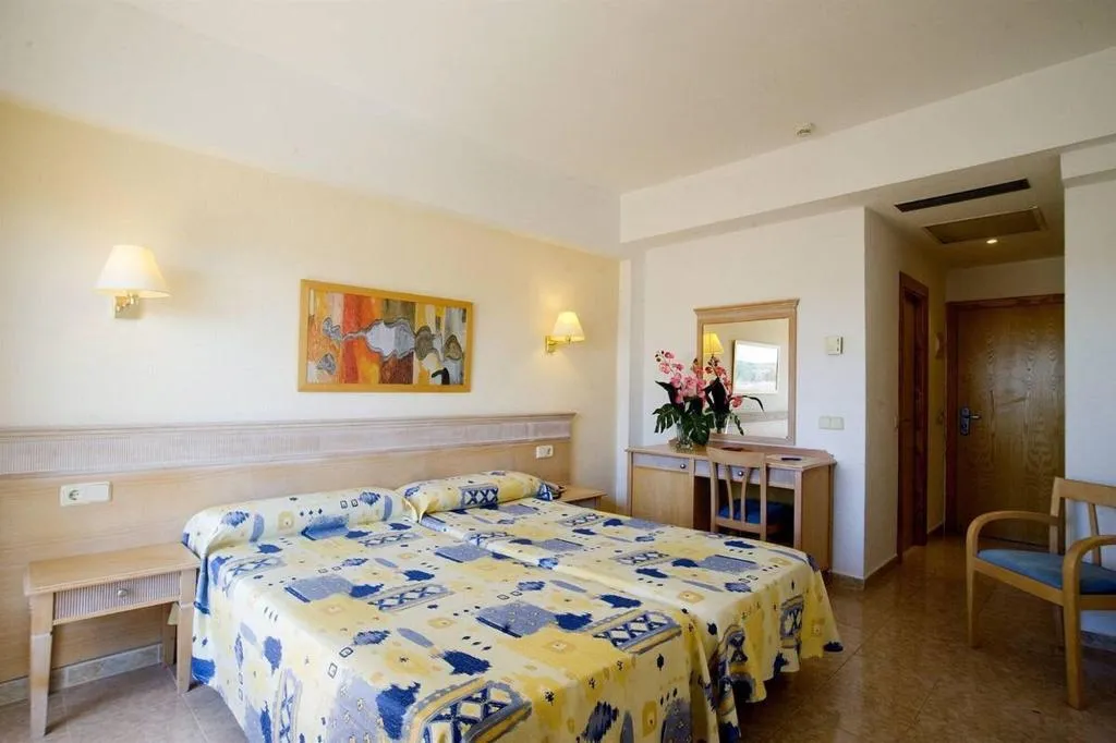Room, Torre Maria Luisa, Menorca