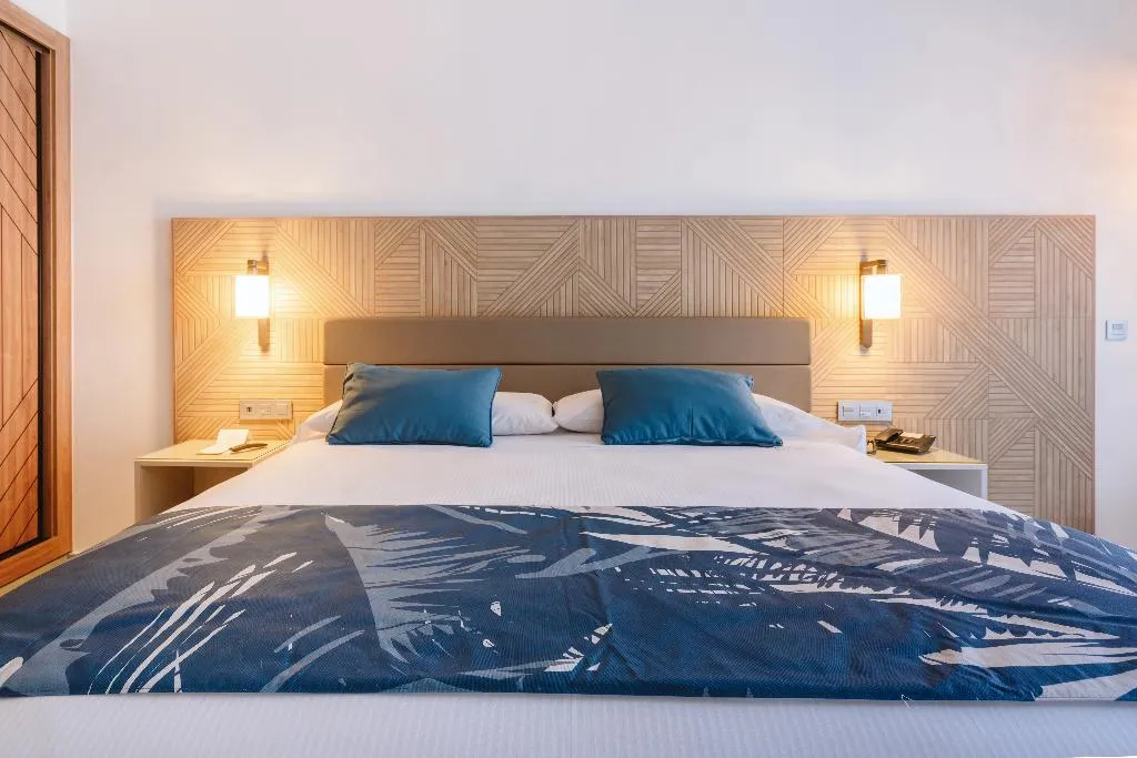 FAMILY ROOM TWO BEDROOMS Room, Riu Latino - Adults Only - All Inclusive, Cancun Area