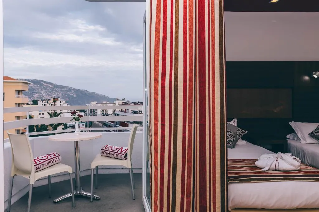 SINGLE MOUNTAIN VIEW Room, Muthu Raga Madeira Hotel, Madeira