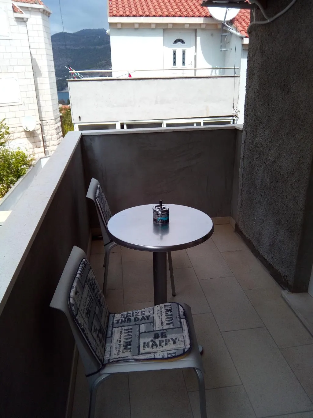 APARTMENT WITH BALCONY Room, House Perone, Dubrovnik