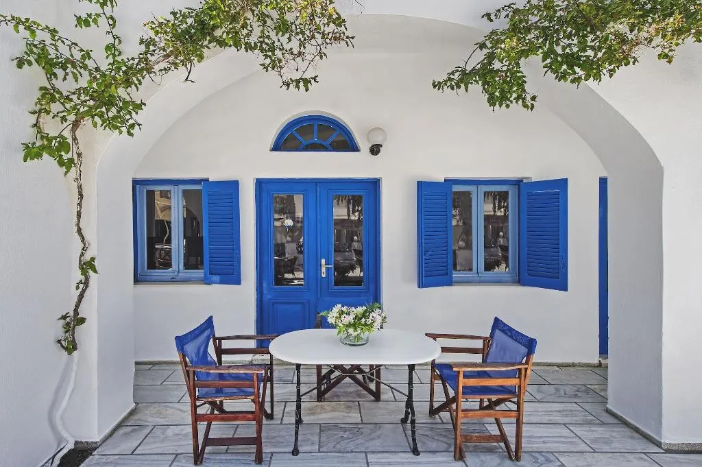 Terrace, Hotel Eucalyptus, Santorini