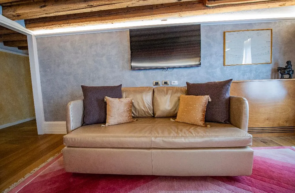 DOUBLE DELUXE Room, EGO' Residence Venice, Venice