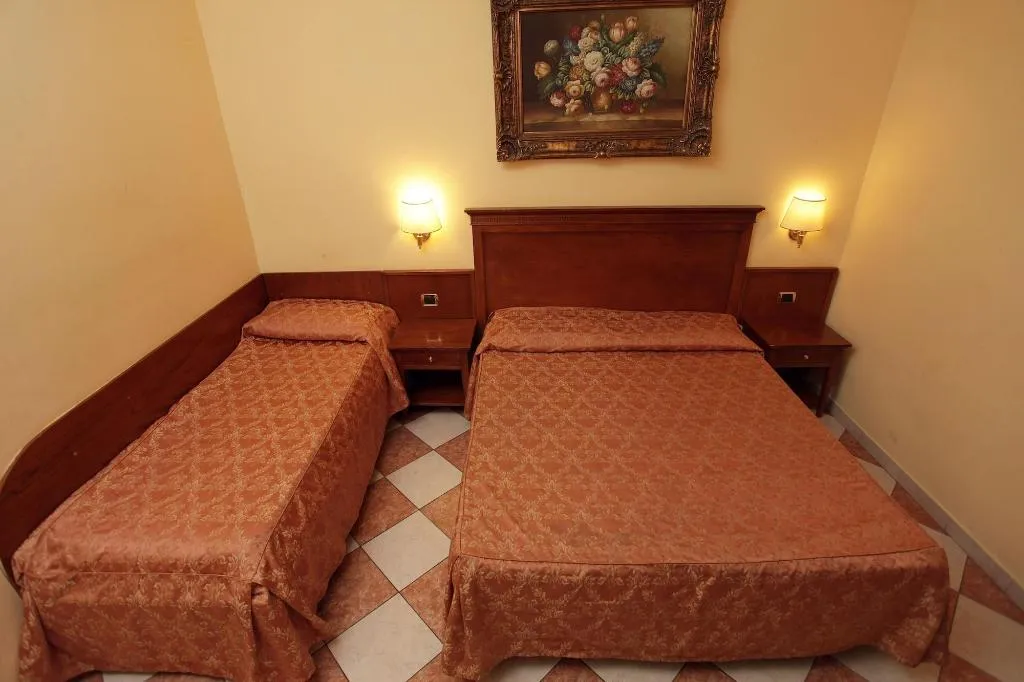 Room, Elegance, Naples