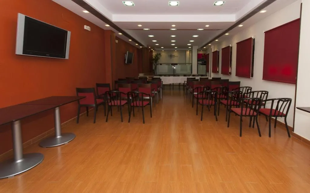 Conferences, Hostal Goyma Iii, Madrid
