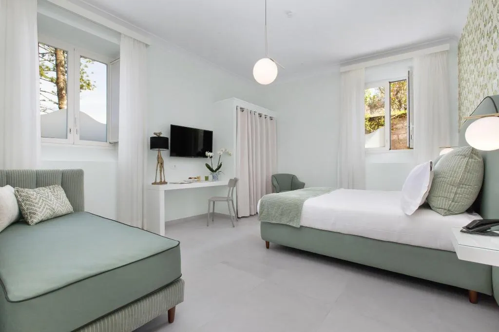 DOUBLE SUPERIOR Room, Relais Villa Savarese, Naples