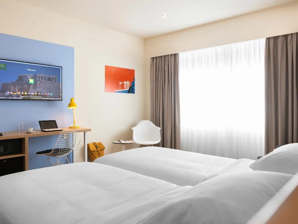 Double or Twin WITH DOUBLE BED Room, Ibis Styles Athens Routes, Athens