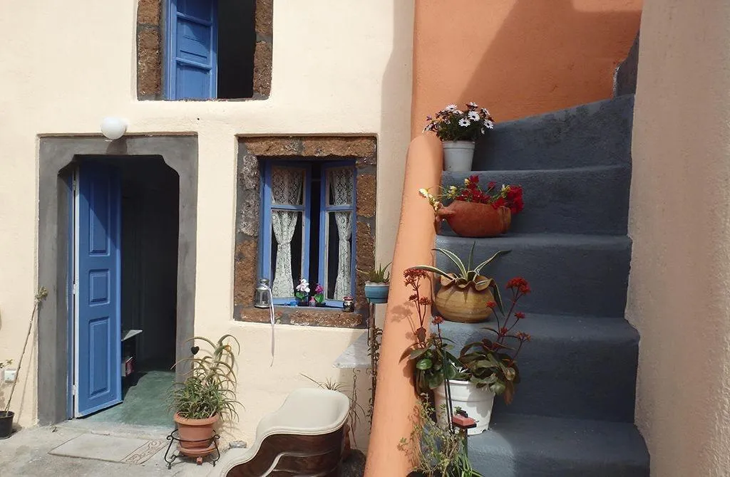 General view, Emmantina Houses, Santorini
