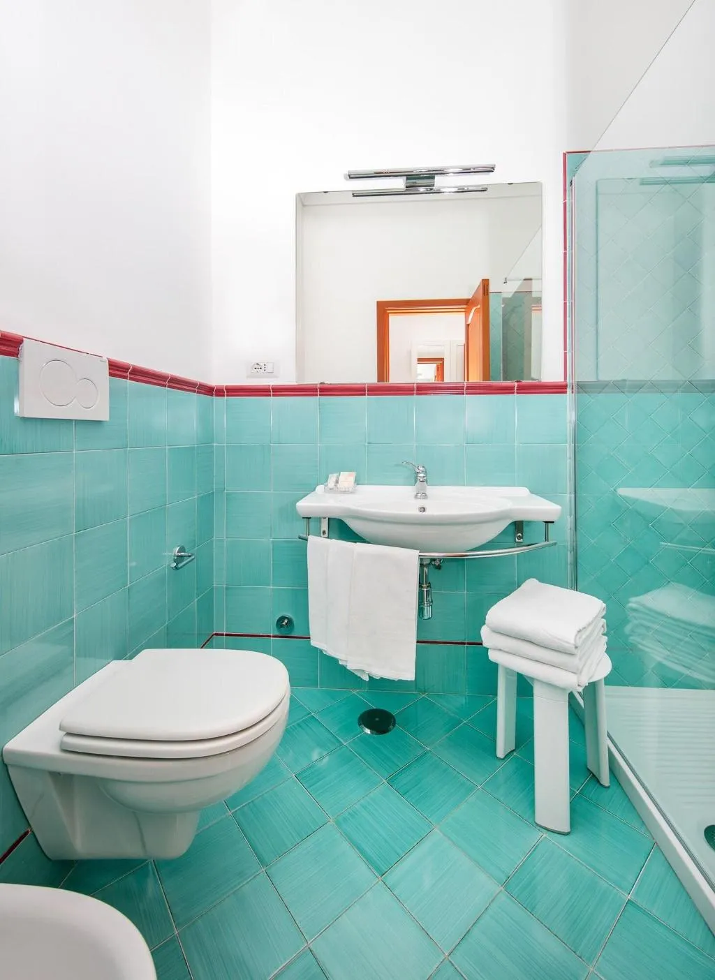 Room, Pupetto, Naples