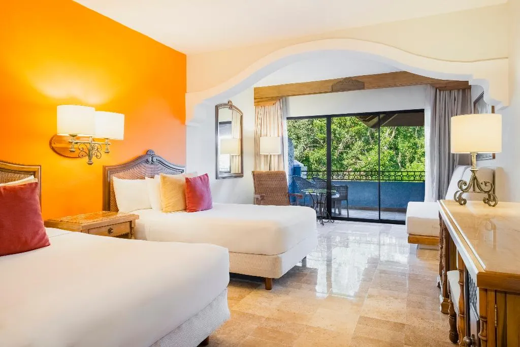 JUNIOR SUITE STANDARD Room, Iberostar Waves Paraiso Beach All Inclusive, Cancun Area