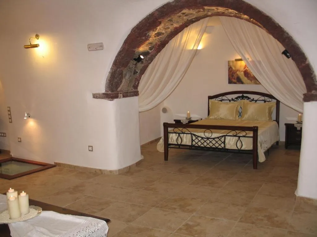 Room, Santorini Mansion, Santorini
