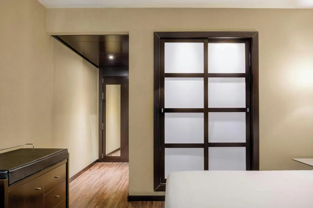 Room, AC Elda, Costa Blanca