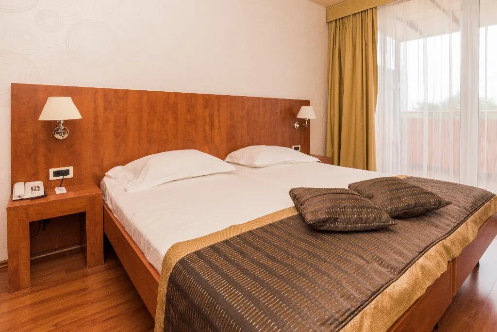 JUNIOR SUITE STANDARD Room, Hotel Umag  Plava Laguna, Istria