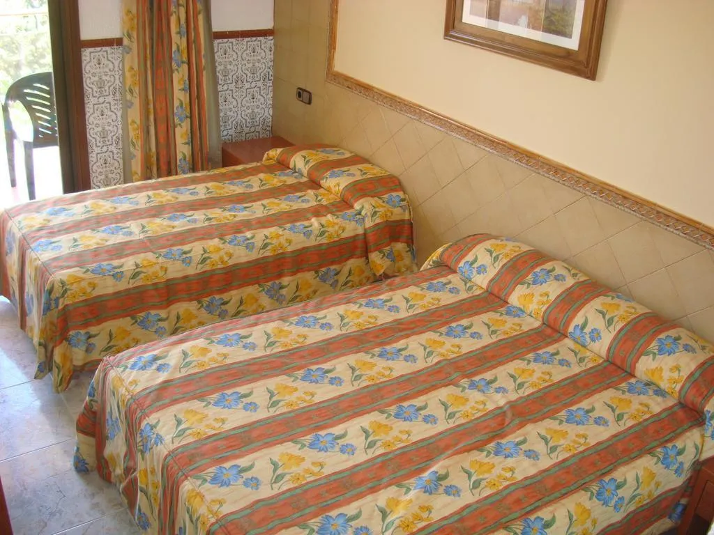 Double or Twin STANDARD Room, Univers, Costa Brava