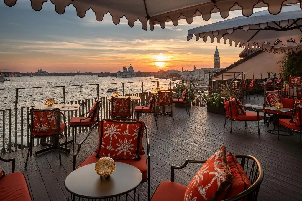 Terrace, Hotel Gabrielli Venezia - Starhotels Collezione, Venice