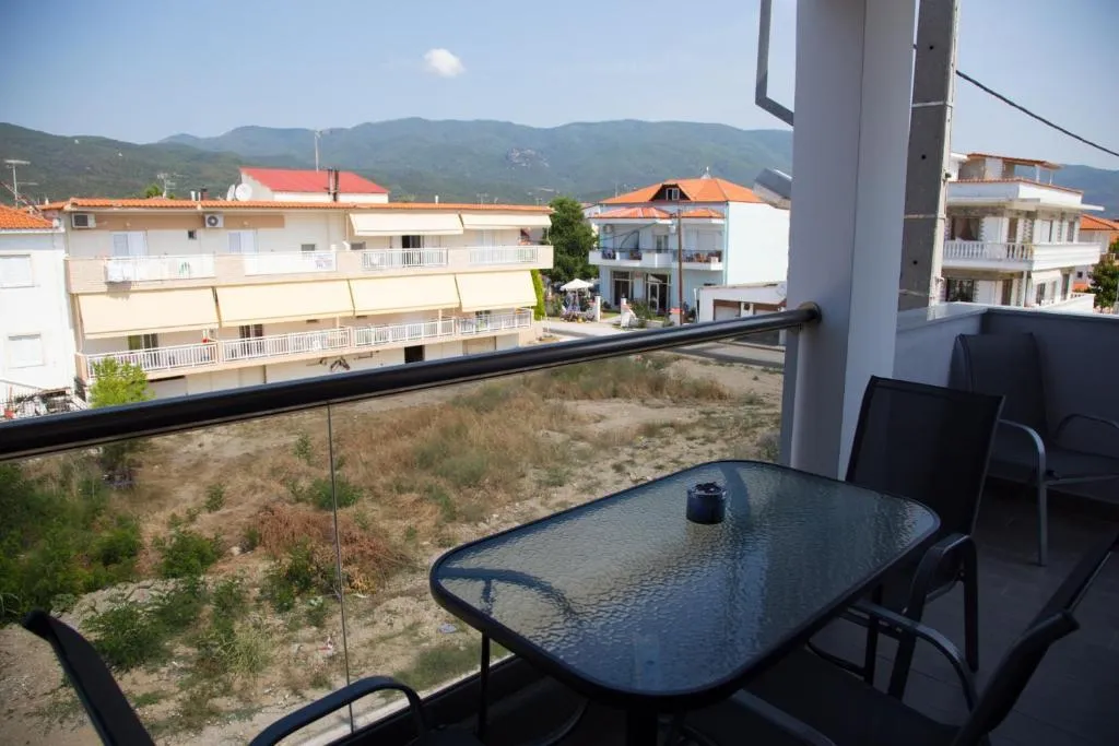 DOUBLE BASIC Room, Amalia Rooms Sea View, Thessaloniki