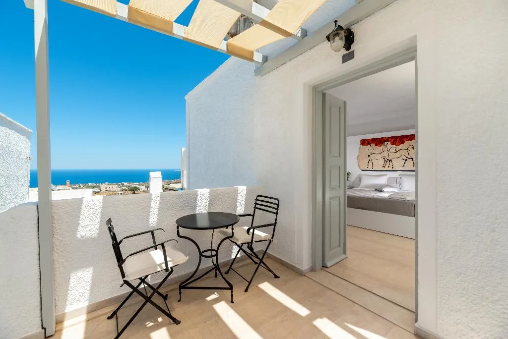 Double or Twin STANDARD Room, Maralex, Santorini