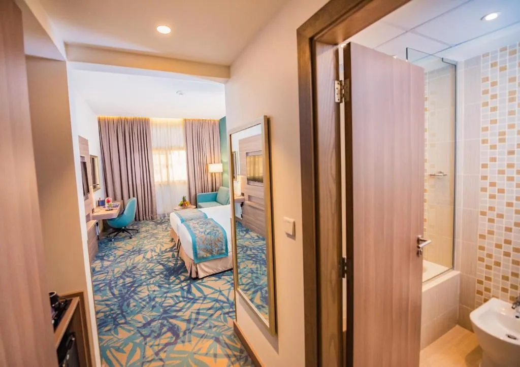 TWIN DELUXE Room, MENA Plaza Hotel Albarsha, Dubai