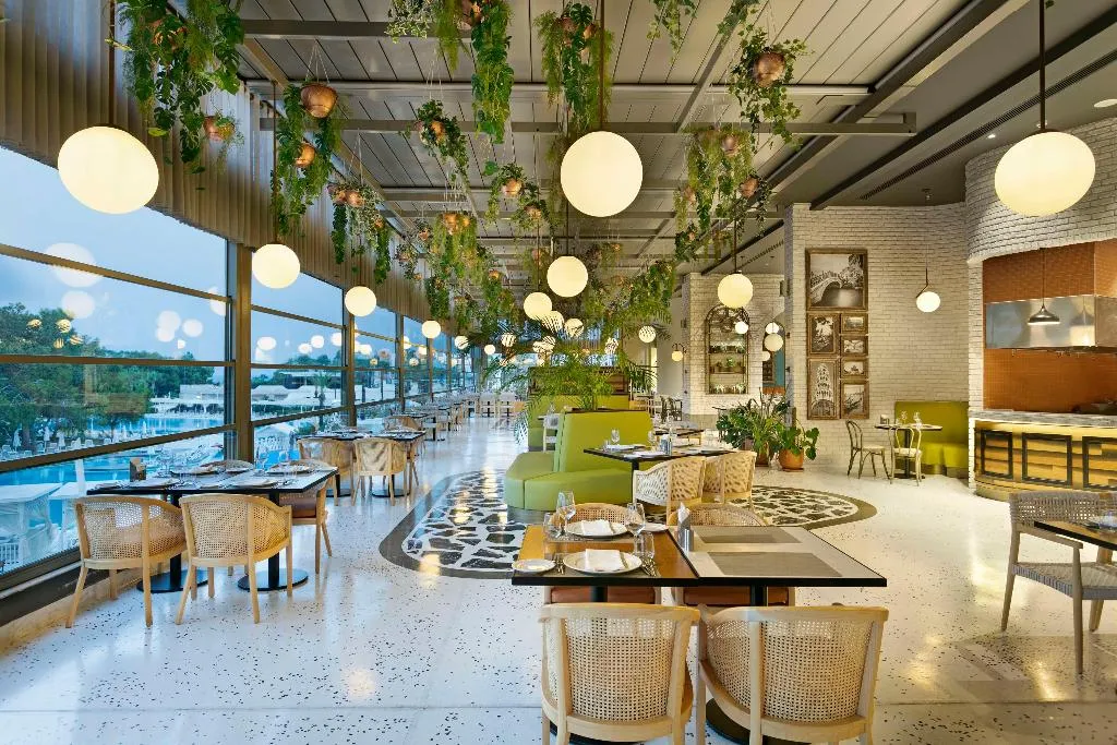Restaurant, Titanic Deluxe Lara, Antalya
