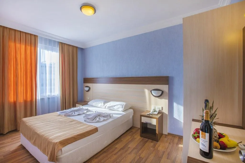 Room, Hawaii Suit Beach Hotel, Antalya