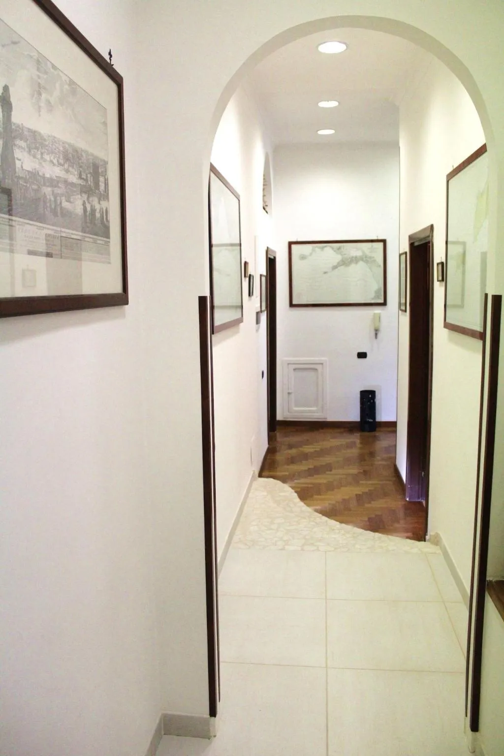 Lobby, Pomodoro B&B, Naples