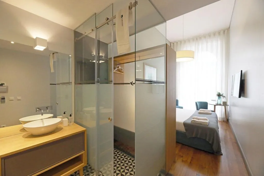 DOUBLE CITY VIEW Room, Feels Like Home Santa Catarina Prime Suites, Porto