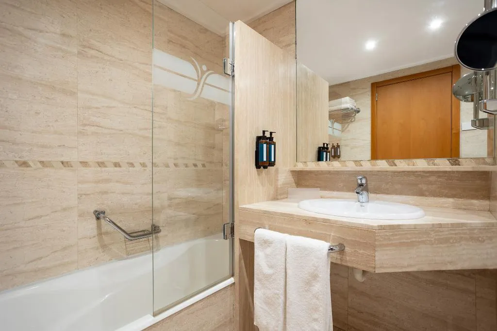 DOUBLE SINGLE USE SUPERIOR Room, Eurostars Atlantida, Tenerife