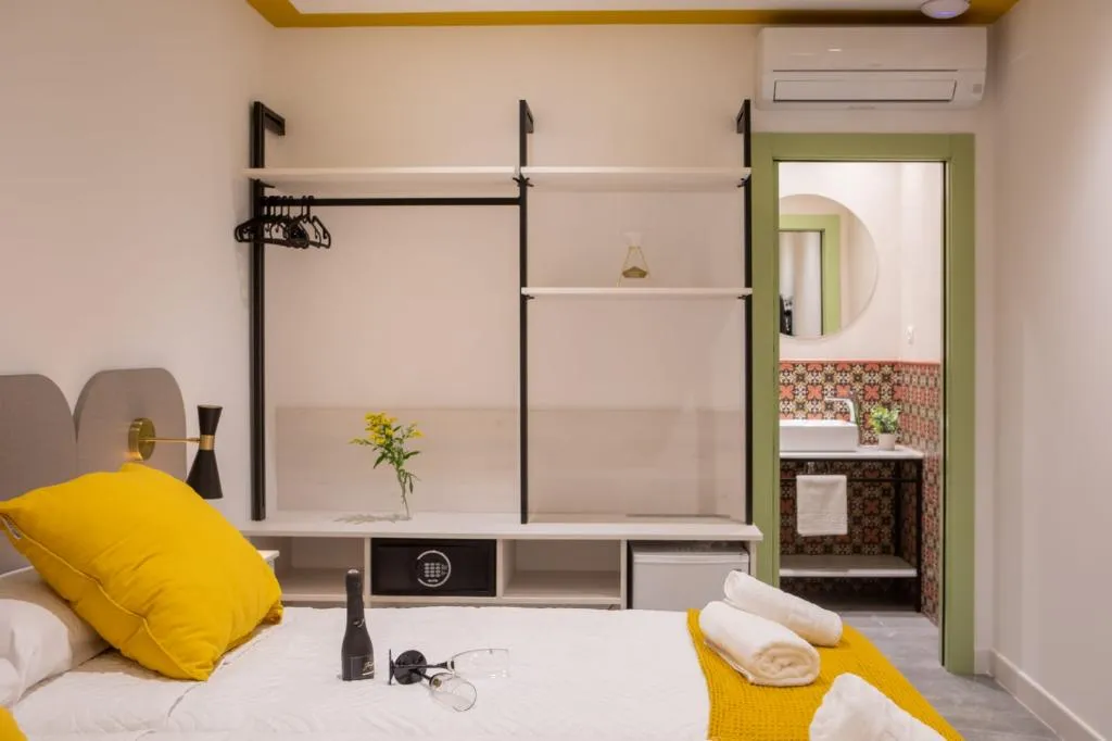 Double or Twin SUPERIOR Room, Boutique Rooms Playa Burriana, Costa Del Sol