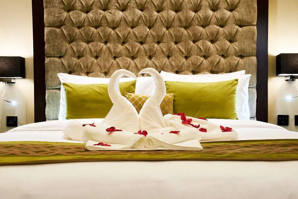 Room, Carlton Dubai Creek Hotel, Dubai