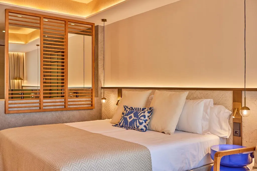 JUNIOR SUITE GARDEN VIEW Room, Universal Gran Leon and Spa, Majorca