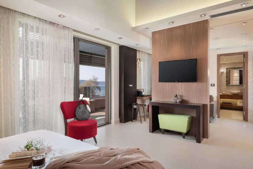 SUITE LUXURY Room, Cretan Dream Resort & Spa, Crete