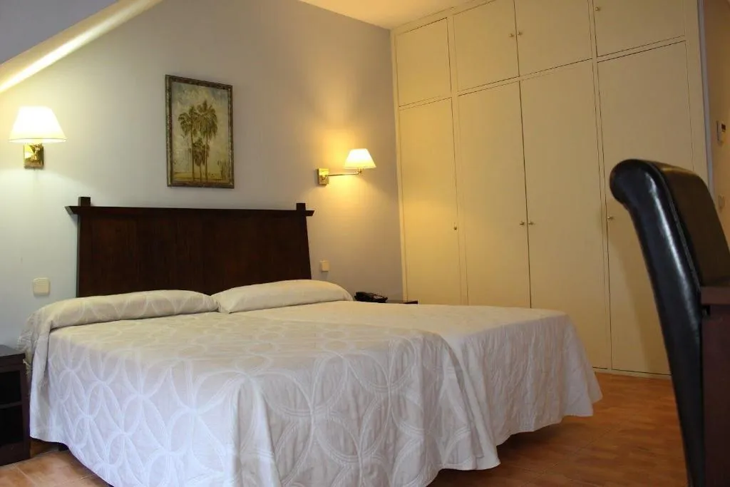 Room, Apartahotel Villa De Parla, Madrid