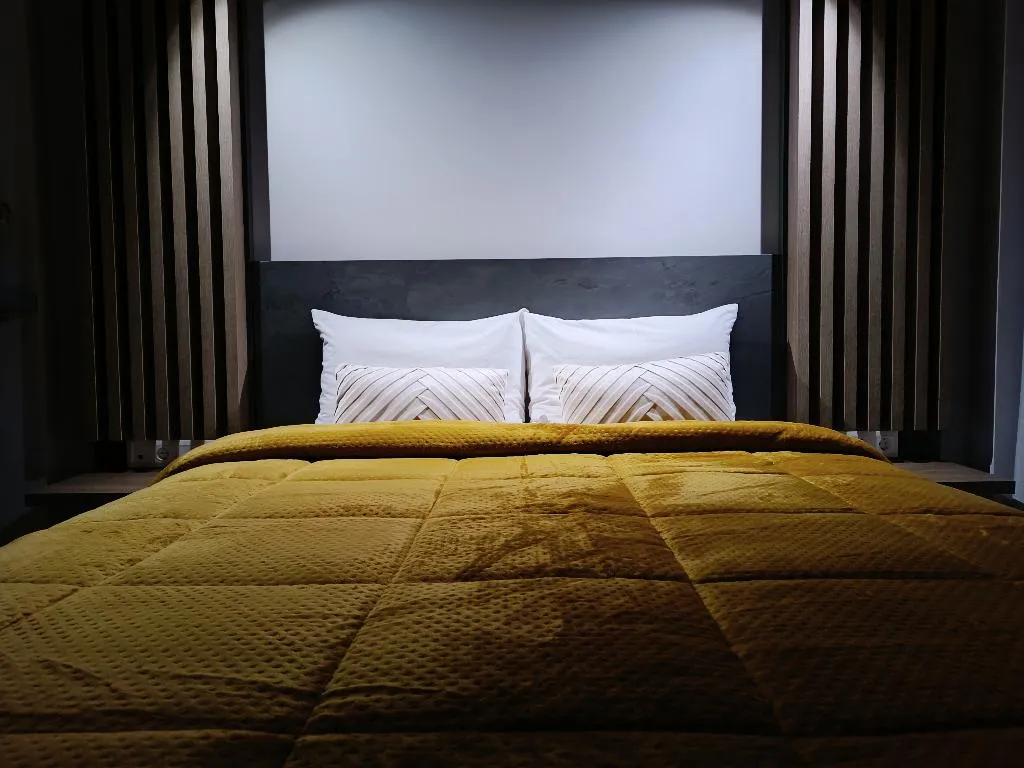 DOUBLE STANDARD Room, Elizabeth Queen Luxury Rooms, Thessaloniki
